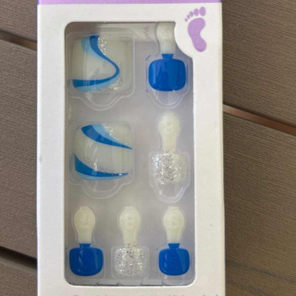 imPRESS Press On Pedicure Toenails Skydiver Blue White Glitter